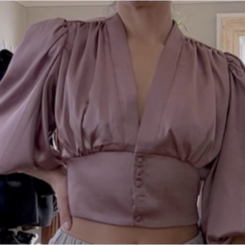 Rihoas - crop satin bishop sleeve 3/4 sleeve
